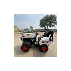 Tractor utilitario Bobcat AT450, equipo versátil confiable, máquina robusta fuerte para paisajismo y agricultura - Product Image 3
