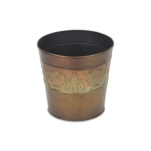 Maceta de Metal de estilo antiguo con acabado rústico, para jardín, aspecto antiguo - Product Image 3