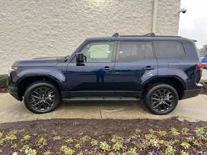 2024 GX 550 Premium 4WD Usado, Volante a la Izquierda, Asientos de Tela, Transmisión Automática, Cuero de Alta Calidad, Techo Panorámico Oscuro - Product Image 5