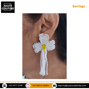 Ampliamente vendido al precio más bajo, ropa de fiesta de moda, ropa de noche, grandes pendientes de borla de flores con cuentas disponibles, 100 pares en stock - Product Image 2