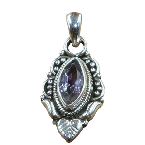 Pendentif en améthyste naturelle, argent sterling 925, fait main, style vintage bohème, coupe marquise, pour femme, cadeau d'anniversaire pour petite amie - Product Image 1