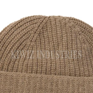 Bonnet Bonnet Design sur mesure Bonnet d'hiver Vente en gros Bonnet personnalisé en laine bio Mohair - Product Image 1