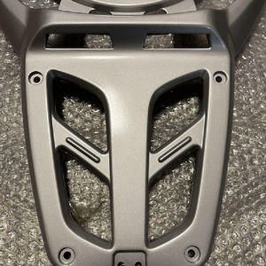 Porte-bagages arrière en aluminium pour Yamaha X-City 125/250, compatible avec 5B2W07360000, disponible en versions sacoche arrière et sacoche latérale - Product Image 3