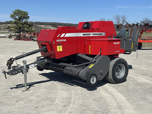 Good Quality Massey Ferguson 1840 Small Square <b>Baler</b> mini hay <b>baler</b> machine For Sale - Product Image 3