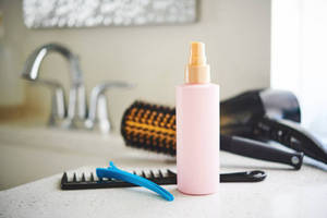 Etiqueta privada personalizada 250ml Aceite de argán orgánico Protector de cabello a base de hierbas Hidratante y nutritivo Spray protector de calor - Product Image 3