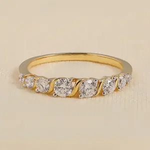 Anillo de Eternidad Clásico con Diamantes Cultivados en Laboratorio, Anillo Apilable Elegante de Plata de Ley 925, Oro Macizo y Platino, Personalizable - Product Image 1