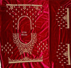 Paon brodé avec patch designer Lehenga Choli - Product Image 3
