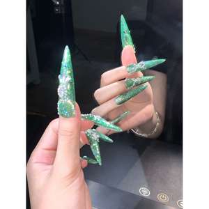 Uñas Postizas de Lujo Aura Chic, Diseño de Diamantes Verdes en Forma de Ataúd, 10 Piezas, Acrílicas, Fáciles de Aplicar, Set de Arte para Uñas - Product Image 5