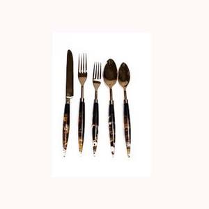 Pulido de espejo de plata de acero inoxidable con diseño de forma clavada en negro y oro completo Mango de resina Cubiertos Vajilla - Product Image 1