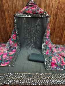 Nouvelle robe matériel costume pour top foux jorjet broderie avec travail manuel avec broderie en organza Dupatta - Product Image 6