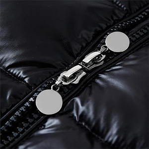 Abrigo de plumón con logotipo personalizado para hombre, chaqueta de Bombardero a cuadros a prueba de viento de invierno con cierre de cremallera, chaqueta acolchada informal de talla grande - Product Image 3