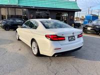 Voitures d'occasion de haute qualité à bon prix, BMW Série 5 AWD 530i X Drive 4 portes berline RHD/LHD, voitures d'occasion à vendre