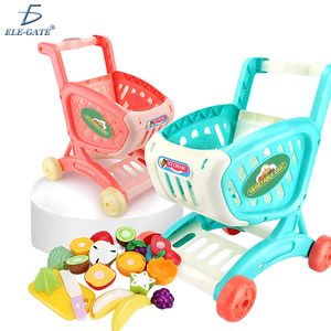 Carrello della spesa in plastica per bambini con frutta giocattolo e scatole - Product Image 1