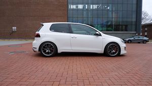 USADO LHD/RHD 2013 V0LKSWAGEN GTI - Product Image 2