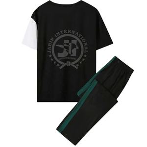 Survêtement personnalisé confortable pour hommes, vente en gros de sweats à capuche et pantalons, costume de jogging, option grande taille au prix d'usine - Product Image 3