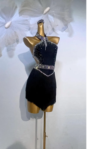 Robe courte en mousseline de soie perlée à la main avec col montant Embellissement en pierre respirante pour les fêtes Slip de soirée sans manches - Product Image 3