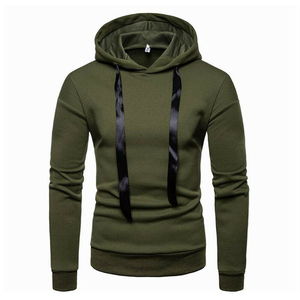 Pull à capuche à manches longues noir pour hommes, avec logo personnalisé, en vrac, uni, en coton lourd, au prix de gros - Product Image 3