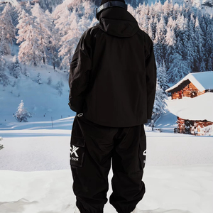 Chaqueta de lluvia de diseño sólido Chaqueta cortavientos Chaquetas de primavera rompevientos deportivas de alta calidad para hombres - Product Image 1