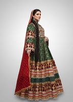 Robe tribale afghane Kuchi exquise et lourdement brodée en vert émeraude et rouge bordeaux avec des motifs traditionnels de pièces de monnaie et des miroirs