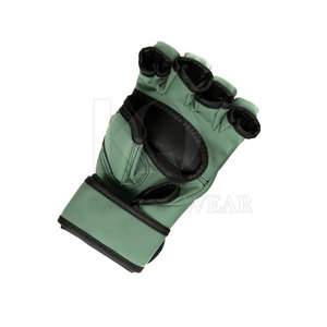 Gants de MMA performants pour le sparring et le travail sur sac, avec panneaux respirants et coutures robustes - Product Image 4