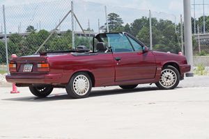 Gran Oferta, Excelente Estado: Renault Alliance GTA Convertible de 1987, Listo para Enviar - Product Image 3