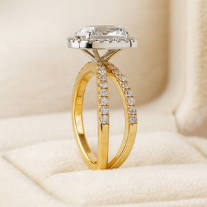 Bague de fiançailles en or blanc 14K VVS DEF 1.50 carats taille émeraude CVD Lab avec certificat IGI diamants latéraux conception de pierre - Product Image 3