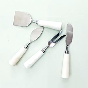 Trancheuse à fromage en acier inoxydable, manche en marbre royal, argenterie, design Portugal, éplucheur et trancheuse à fromage - Product Image 2