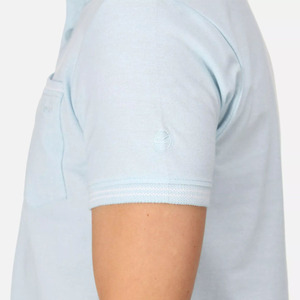 Camisetas de polo para hombre de color cielo básicas más exigentes con logotipo y diseño personalizados a la venta camisetas de golf con estilo para hombre - Product Image 4