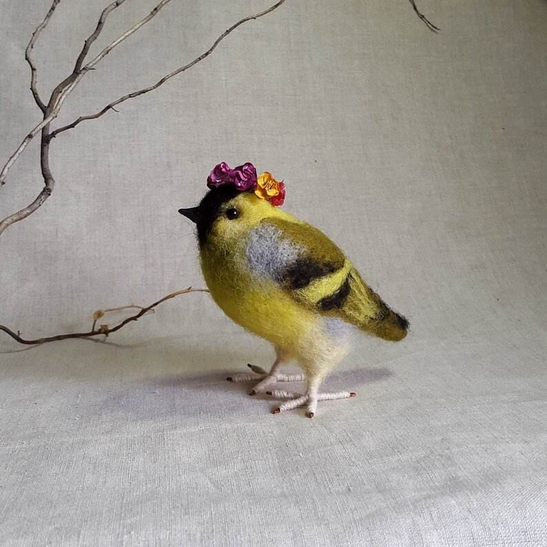 สีเหลือง