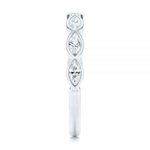 Bague élégante en or et diamant Moissanite taillée en marquise Alliance pour femme Design empilable Bijoux modernes personnalisés au prix de gros - Product Image 4