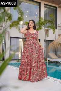 Las mujeres indias y paquistaníes usan vestidos de rayón pesados de diseñador del mismo color con vestidos largos Anarkali interiores de algodón con estampado digital - Product Image 3