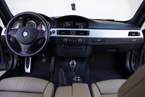 BMW M3 Coupé d'occasion 2011 avec pack compétition (conduite à gauche/droite) - Product Image 3