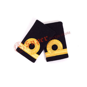 OEM Haute Qualité Cadet Stagiaire Pilote Uniformes Or Noir Épaulettes Unisexe Insignes Uniforme Personnalisé pour Compagnie Aérienne - Product Image 4
