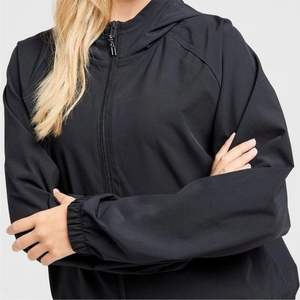 Veste de sport imperméable et respirante à capuche, logo personnalisé, unisexe, veste d'entraînement légère, haute qualité, patchwork camouflage - Product Image 1