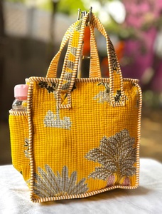 กระเป๋าโท้ทผ้าฝ้ายลายควิลท์คุณภาพดีที่สุด ปี 2025 สำหรับผู้หญิง สินค้าฤดูร้อน กระเป๋าสะพายไหล่ผู้หญิงลายควิลท์ กระเป๋าช้อปปิ้ง - Product Image 3