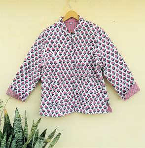 Manteaux imprimés en blocs indiens Vestes vintage réversibles avec bouton plus proche Vestes courtes matelassées en coton bohème - Product Image 1