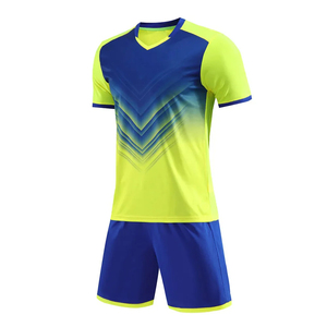 Venta Caliente, Uniformes Deportivos de Fútbol con Sublimación e Impresión Personalizada, Conjunto Deportivo de la Mejor Calidad, Ropa de Entrenamiento de Fútbol, Camiseta de Fútbol - Product Image 3
