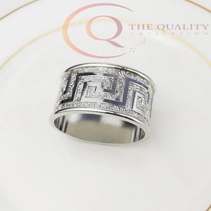 Anneaux de serviette décoratifs en métal, écologiques, couleurs personnalisées pour une expérience culinaire de mariage sophistiquée, tables élégantes, luxe - Product Image 2