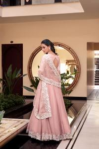 Lehenga Choli de Seda y Georgette con Bordado de Lentejuelas para Bodas, Fabricante de Moda Femenina de Surat a la Tarifa Más Baja - Product Image 5