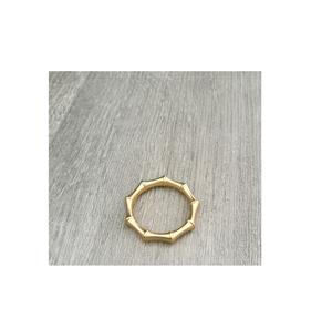 Rond de serviette élégant en métal artisanal avec un look antique pour la table de mariage et un accent de décoration de salle à manger de qualité supérieure - Product Image 3