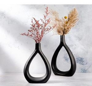 Atractivos jarrones de metal en formas modernas y artísticas, elegantes detalles de decoración para el hogar para sala de estar, bodas y decoraciones para eventos - Product Image 3