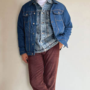 Veste en jean personnalisée de qualité supérieure pour hommes Service OEM avec logo et étiquette Support au Pakistan - Product Image 4