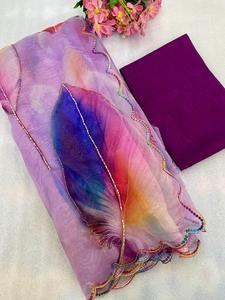 Organza de color increíble de nuevo diseñador 2025 con estampado a mano con fabricante de Sari de trabajo manual de la India a precio barato - Product Image 2