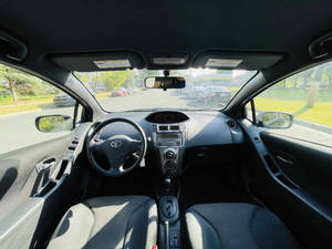 Usado 2009 T * oyota Yaris S - Product Image 3