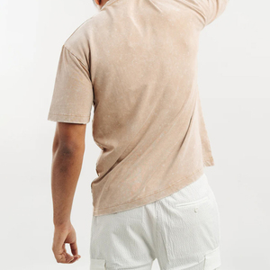 เสื้อยืดผู้ชายลายกราฟิกโอเวอร์ไซส์280gsm สีพื้นเสื้อยืดผ้าฝ้ายหนักแบบกำหนดเอง - Product Image 2