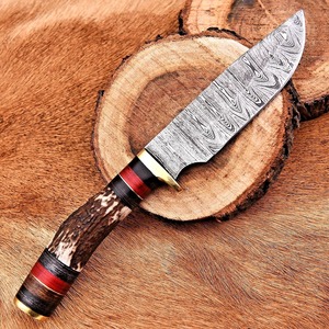 Couteau de survie de chasse en acier damas forgé sur mesure poignée de cerf support OEM couteau de camping à lame fixe de qualité industrielle - Product Image 3