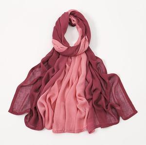 Hot-selling new autumn-style solid-color gradient Breathable Scarf - Product Image 3