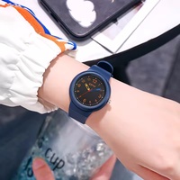 Disesuaikan desain baru Mini jam tangan untuk anak-anak remaja modis kuarsa Olahraga jam mewah Relojes De Lujo untuk wanita