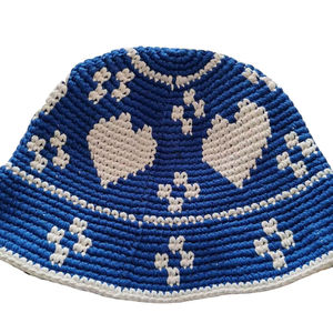 Chapeau Bob Tricoté à la Main en Crochet Rayé Coloré pour Automne Hiver, en Laine, Idéal pour Homme et Femme, pour la Pêche et les Activités Quotidiennes en Extérieur - Product Image 1