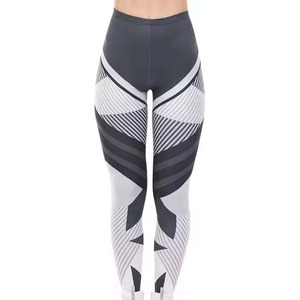 Legging de sublimation taille haute imprimé de logo personnalisé de la meilleure qualité pour femmes tissu tricoté respirant meilleure vente à bas prix - Product Image 1